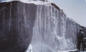 کتراک در معدن مروارید مشهد